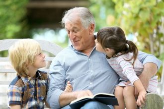 Două generații față în față - abordare intergenerațională - RevistaMargot.ro