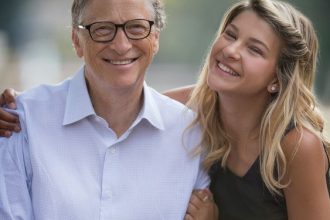 Care sunt cele 3 reguli legate de tehnologie pe care copiii săi trebuie să le respecte? - RevistaMargot.ro