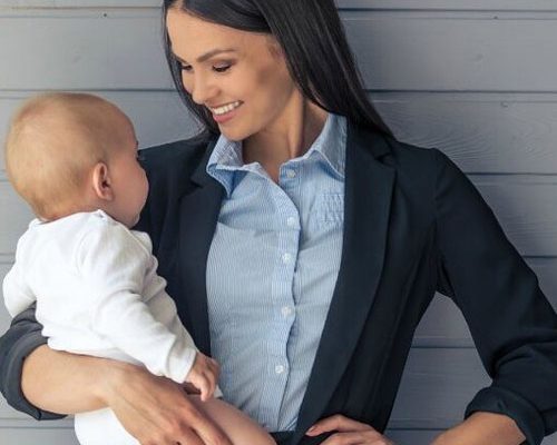 De ce mamele sunt lideri excepționali la locul de muncă - RevistaMargot.ro