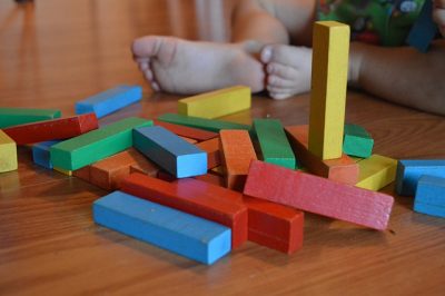 Jucării MONTESSORI pe care le poți cumpăra de la IKEA - RevistaMargot.ro
