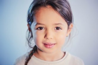 8 fraze Montessori care îi dau încredere copilului în forțele proprii - RevistaMargot.ro