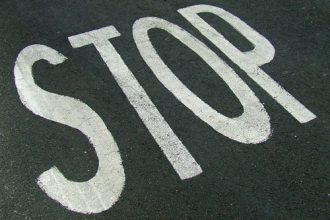 Adulților le este interzis să fumeze în preajma nou-născuților - RevistaMargot.ro