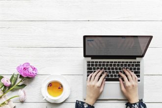 Facebook ia în considerare luarea unor măsuri pentru limitarea postărilor antivaccin - RevistaMargot.ro