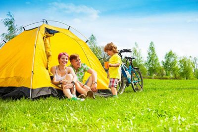 Cu toddlerul în camping - Ce iei cu tine! - RevistaMargot.ro
