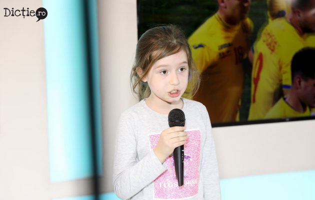 Învățăm și creștem la Școala de Televiziune, cu Carmen Ivanov - RevistaMargot.ro