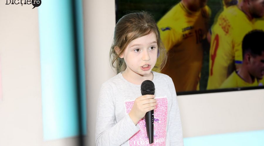 Învățăm și creștem la Școala de Televiziune, cu Carmen Ivanov - RevistaMargot.ro