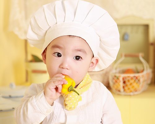 Când ideologia bate mămicia. Un NU hotărât meniurilor sănătoase pentru copii în restaurante - RevistaMargot.ro
