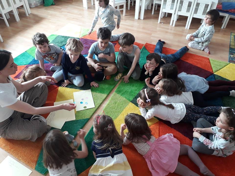 Întrebări pentru Doamna Învățătoare