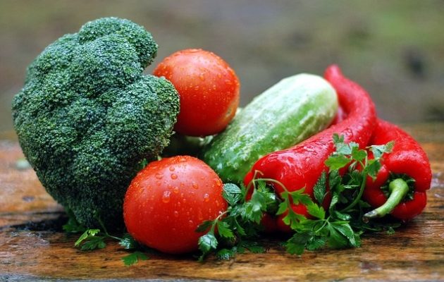 Regimul vegetarian la adolescenți și adulți